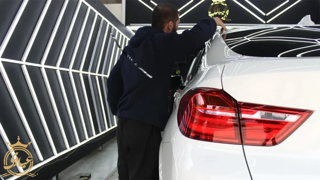 خدمات کارشناسی خودرو سیار یا اتاق نور