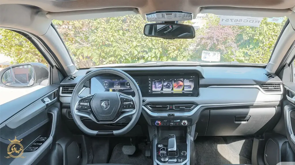 بررسی طراحی داخلی و خارجی ریرا